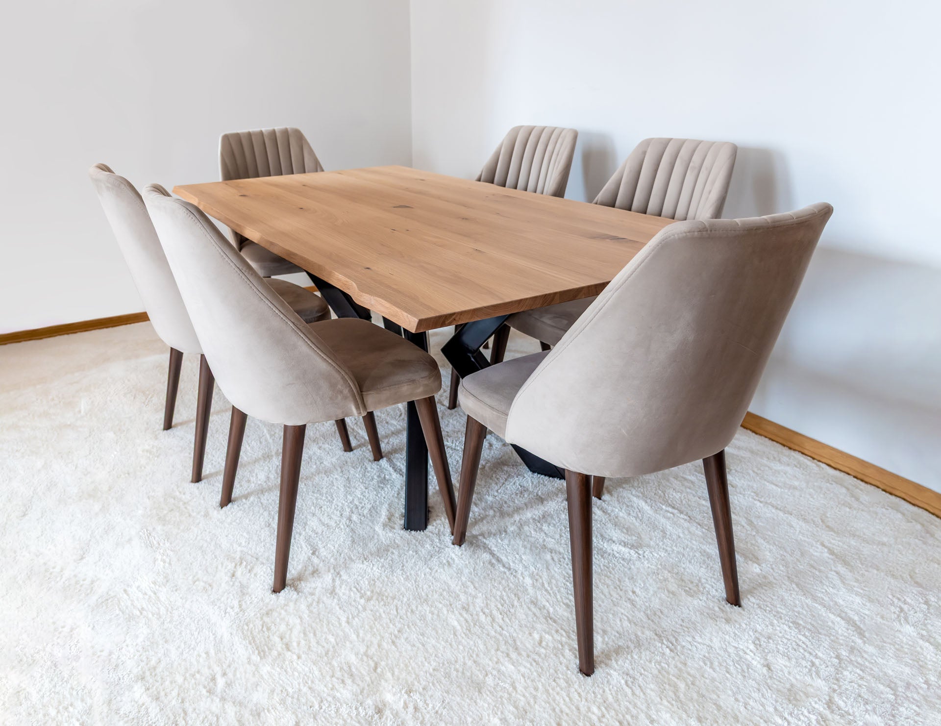 Esstisch Bolero aus Massivholz Eiche