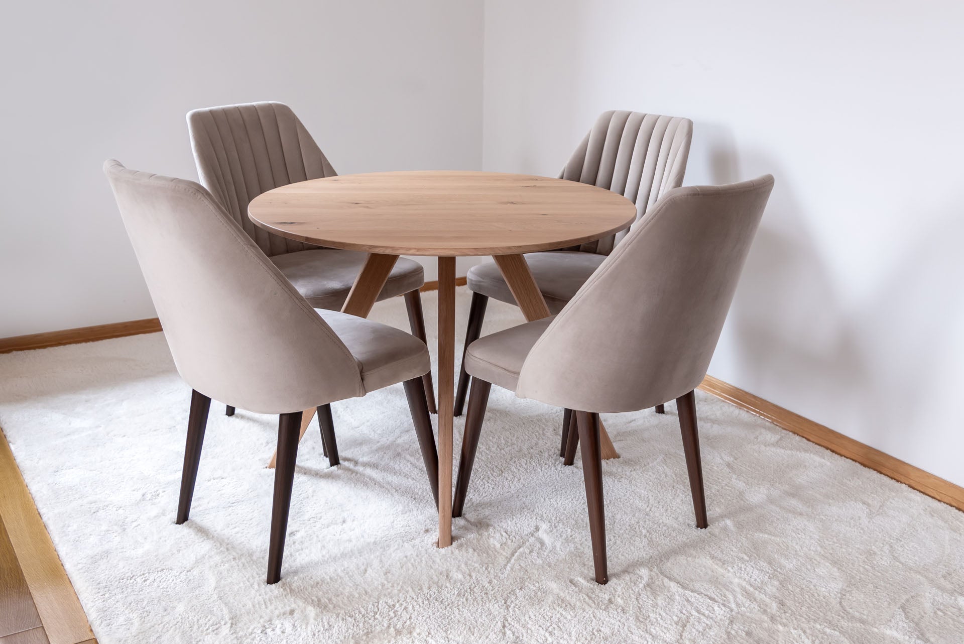 Esstisch Orbit - Rund aus Massivholz Eiche