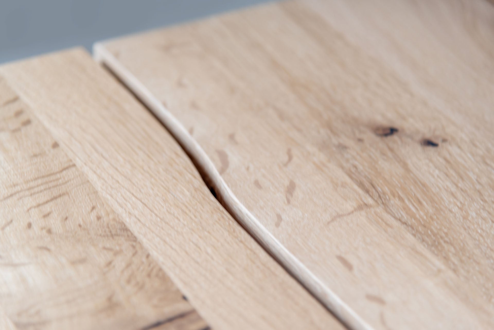 Esstisch Nest aus Massivholz Eiche