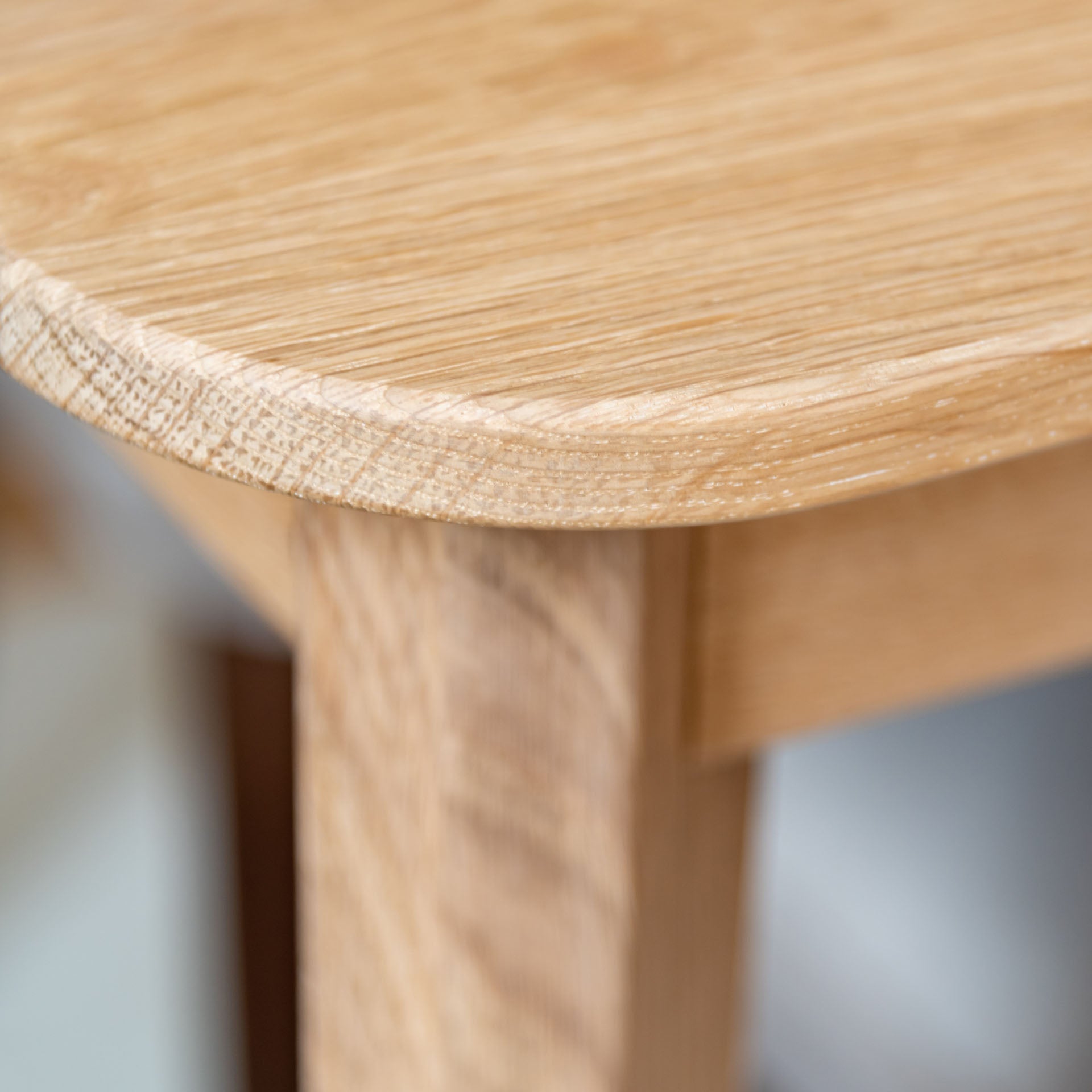 Esstisch Odera aus Massivholz Eiche